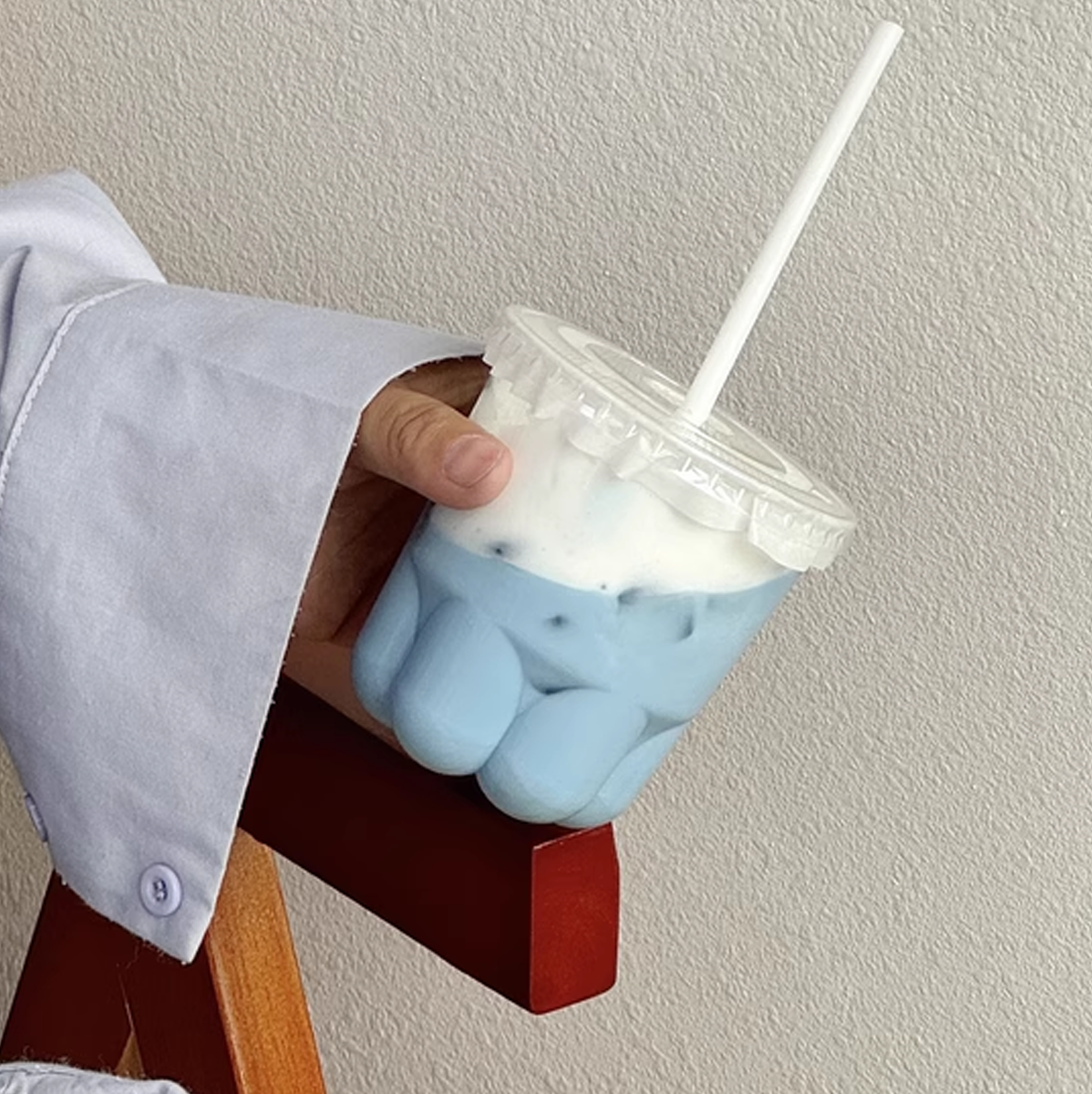 cat milk tea cup